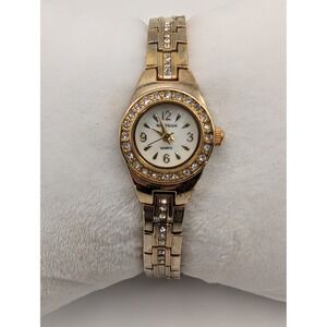 Waltham Gold Tone Quartz Watch Rhinestone Bezel Womens Link Bracelet